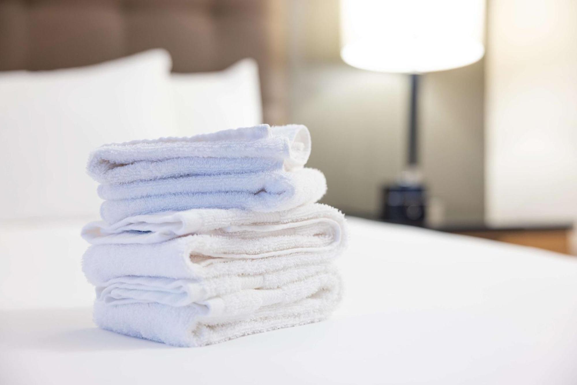 Drury Plaza Hotel Indianapolis Carmel Bagian luar foto